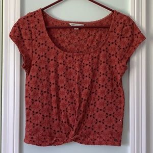 American Eagle Short Sleeve (slight crop)